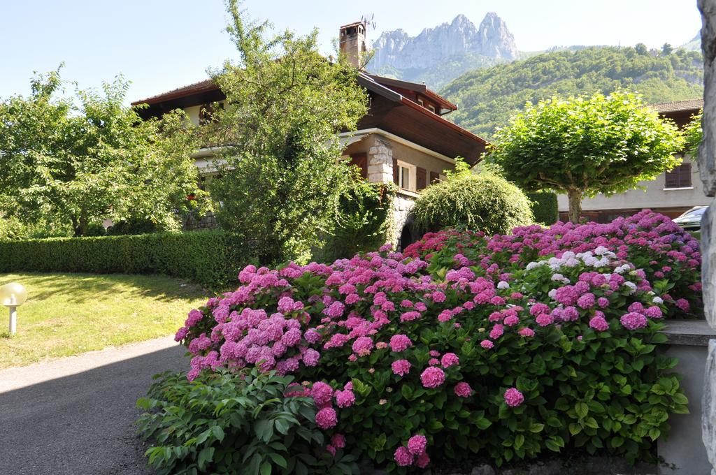 Hotel Du Lac Talloires Bagian luar foto
