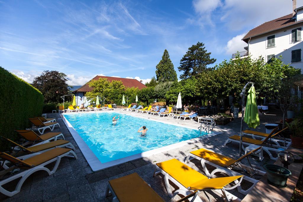 Hotel Du Lac Talloires Bagian luar foto