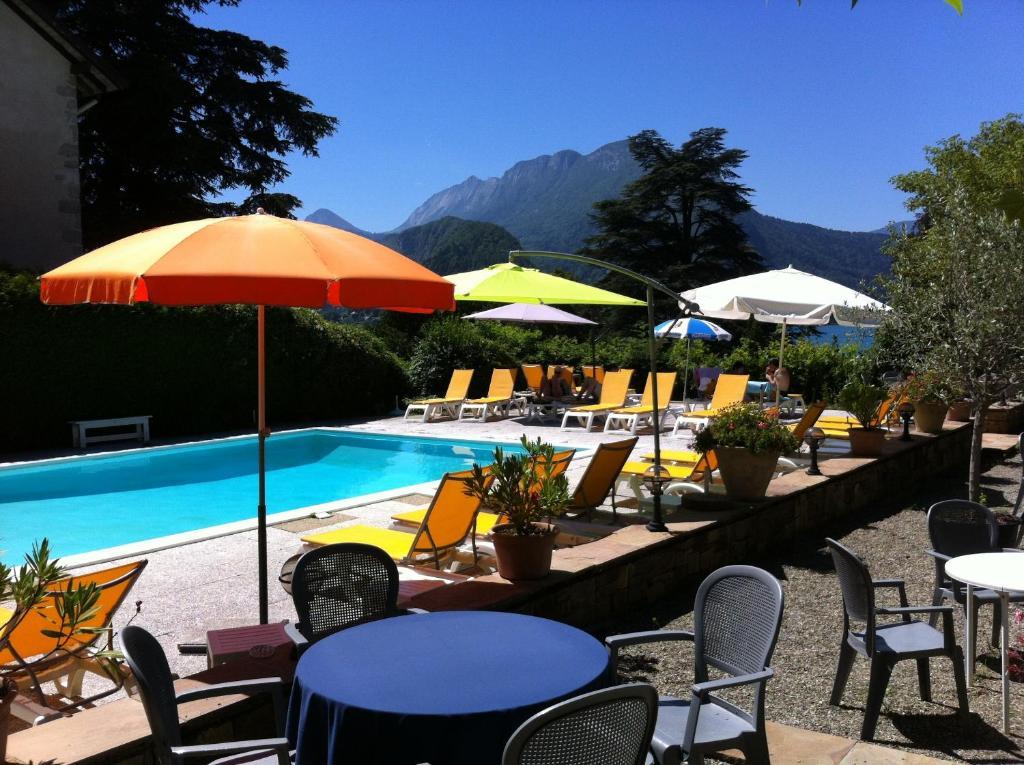 Hotel Du Lac Talloires Bagian luar foto