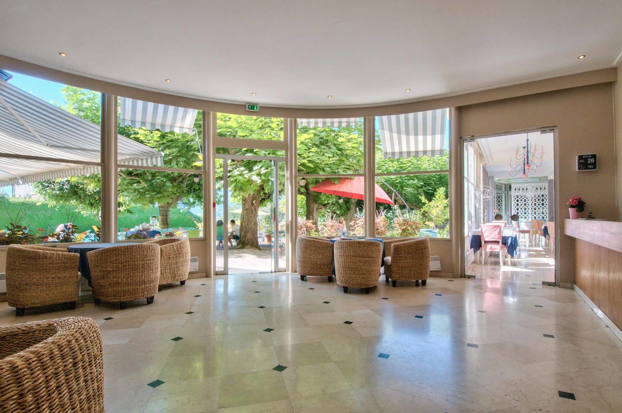 Hotel Du Lac Talloires Bagian luar foto